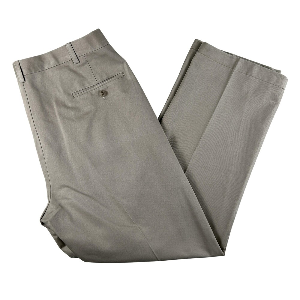 Haggar Pants Mens 38x31 Beige Work To Weekend Classic Fit Pleated Chino Casual